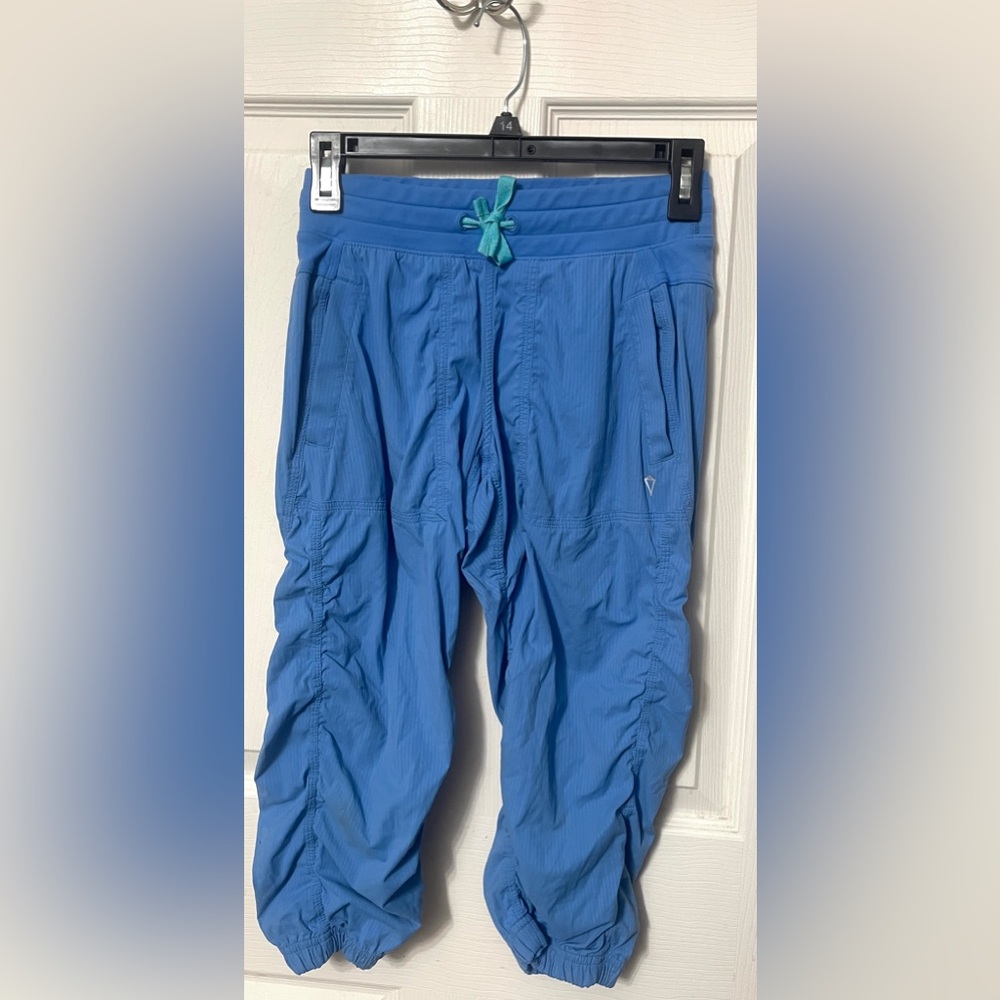 Ivivva By Lululemon Girls Size 14 Light Blue Dance Studio Logo Drawstring Pants